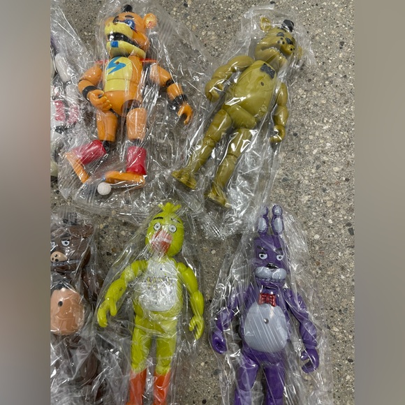 Set of 10 Light Up Five Nights At Freddy's FNAF Action Figures Doll Toys - Picture 4 of 5
